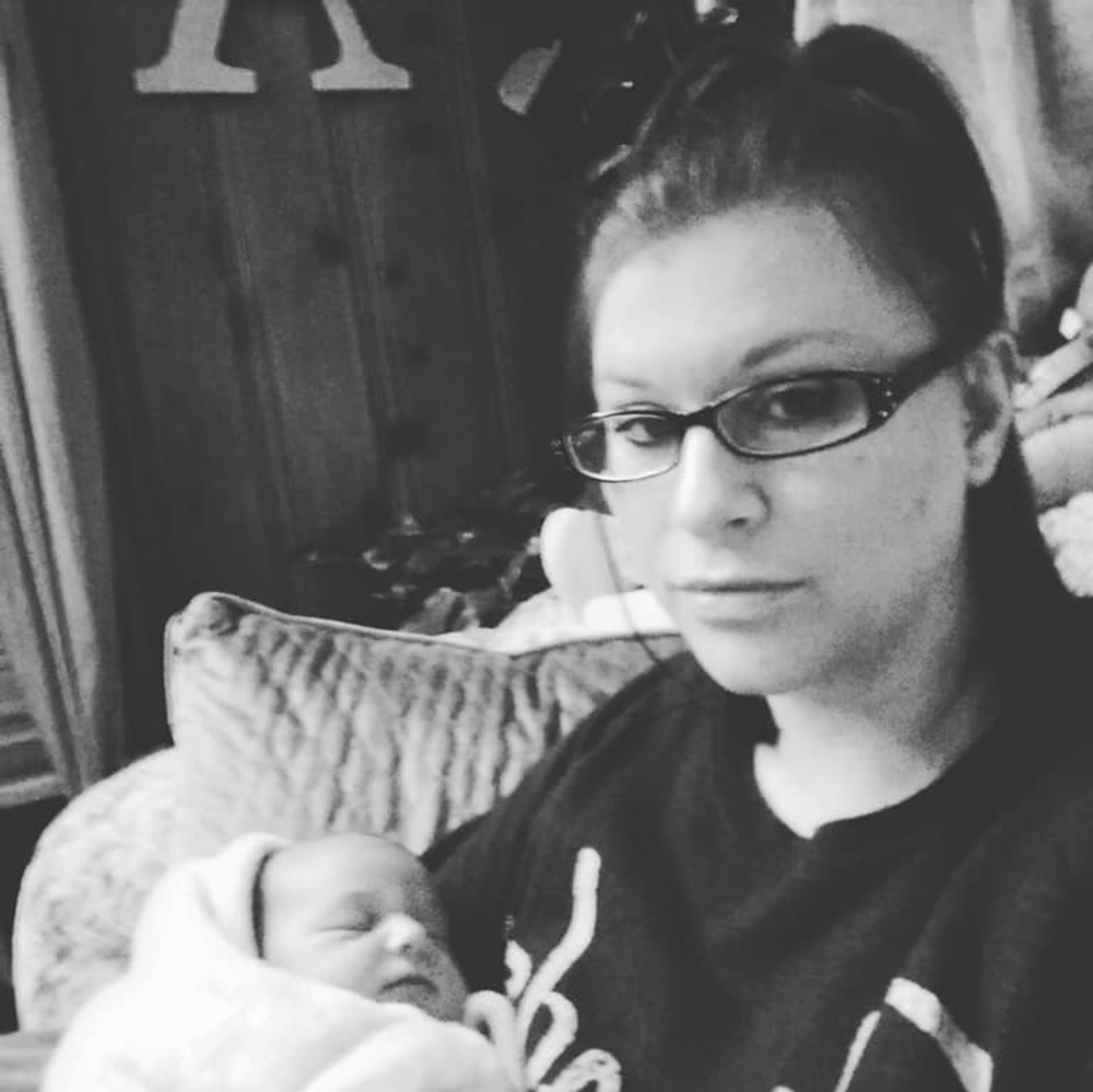 Meet your Posher, Angyl